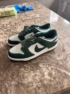 Nike Green and White Low-Top Sneakers